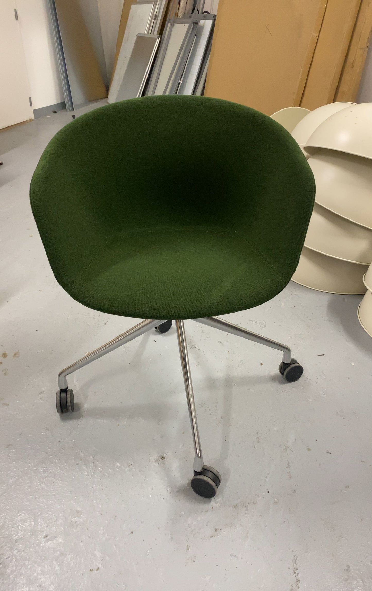 Chaise de Bureau Verte sur Roulettes