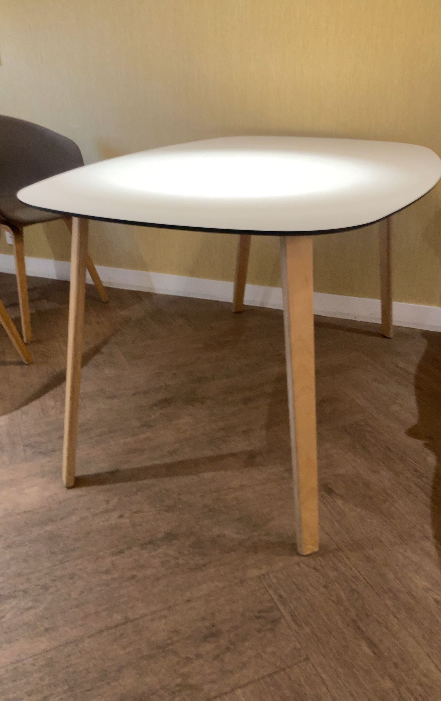 Table autre L140xl90