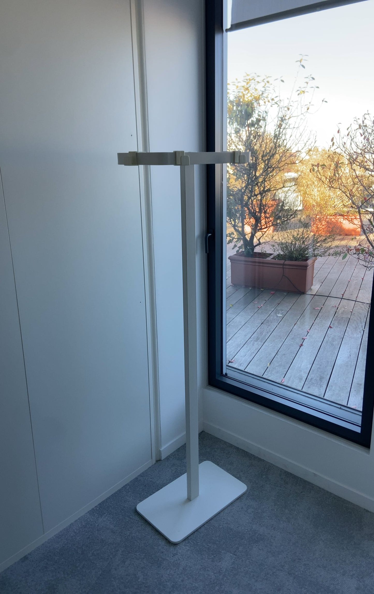 Porte manteaux en métal blanc
