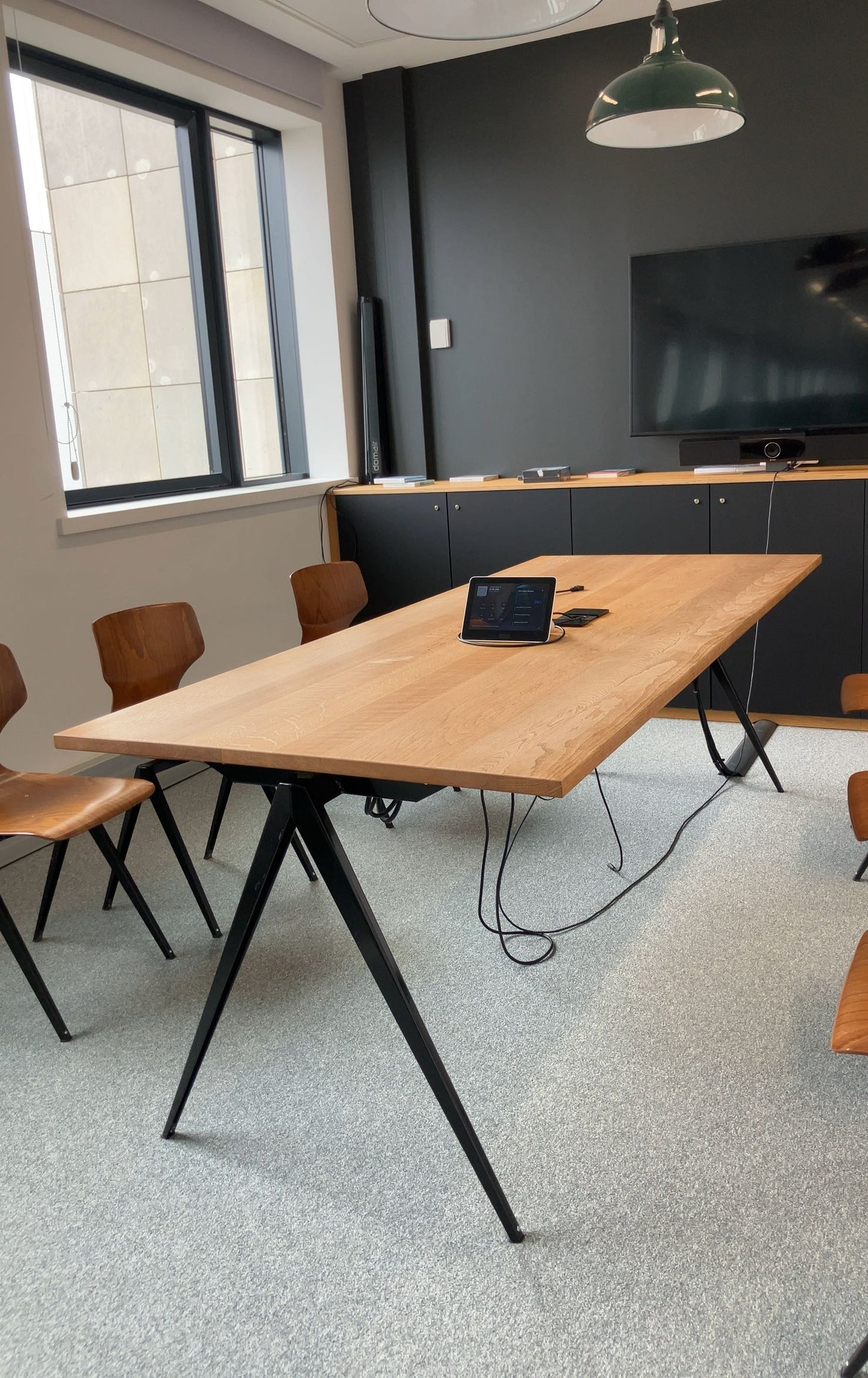 Table de réunion L220xl90xh75