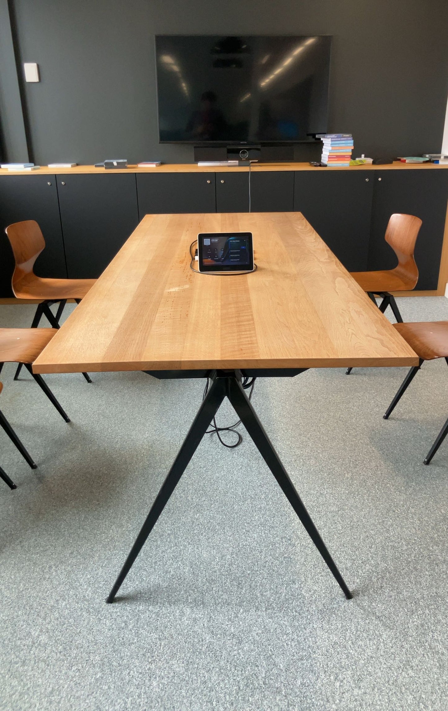 Table de réunion L220xl90xh75