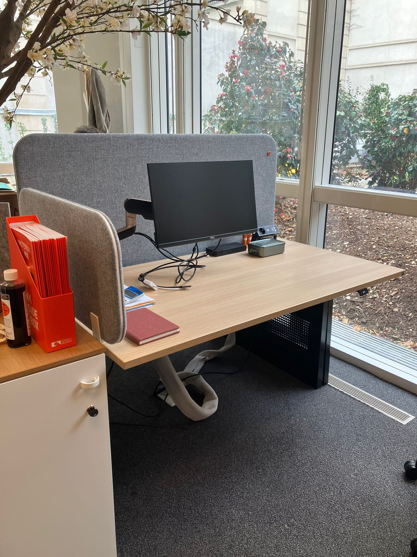 Bureau Réglable en Hauteur Konig +!Neurath