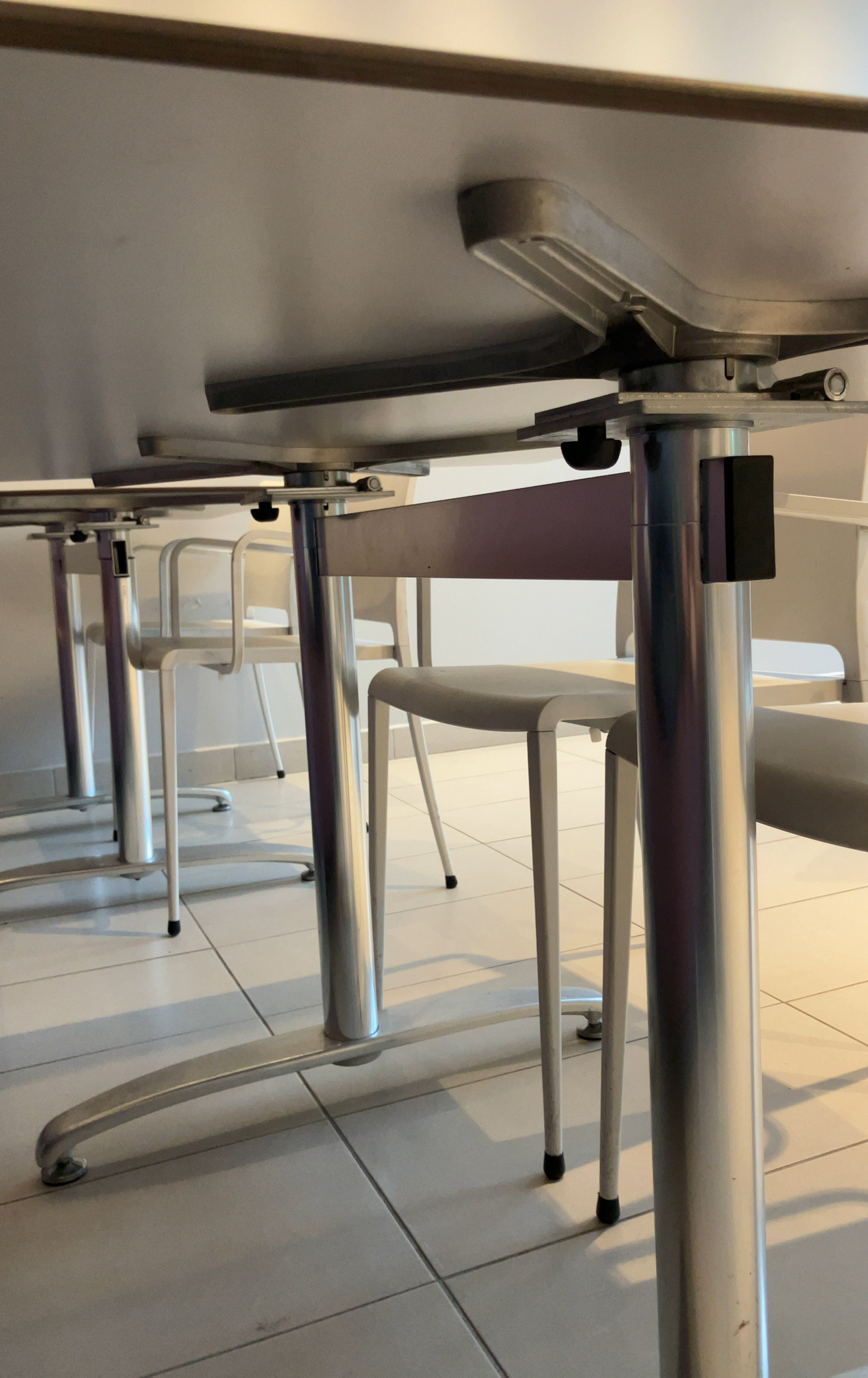 Table de réunion L120xl80xh72