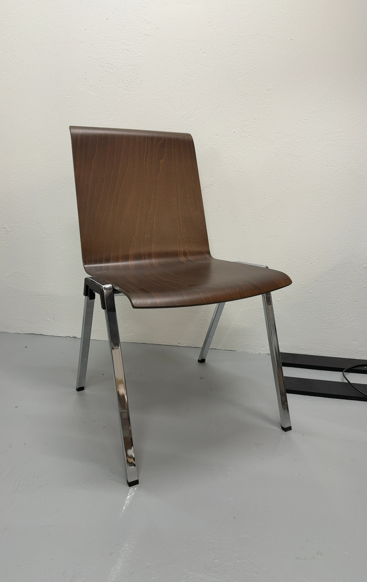 Chaise Konig + Neurath