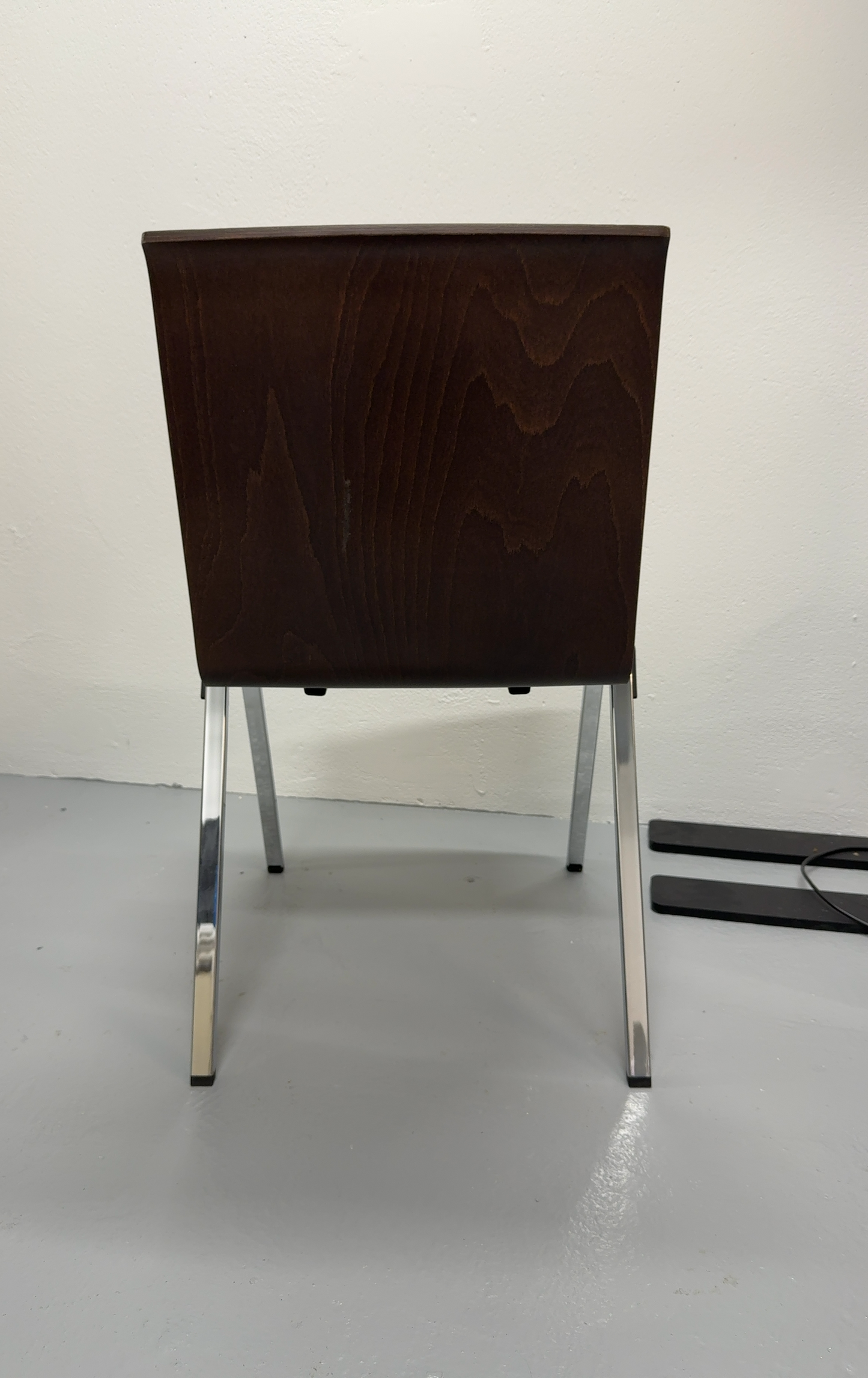 Chaise Konig + Neurath