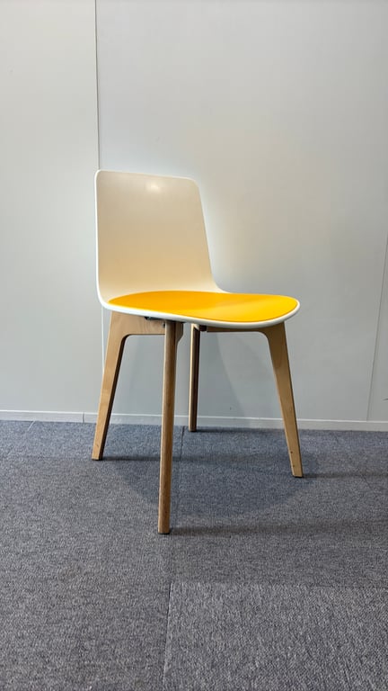 Chaise de réunion modèle Lottus