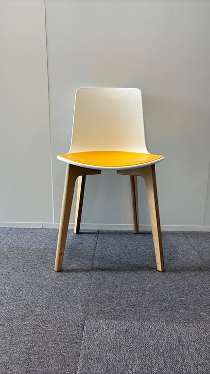 Chaise de réunion modèle Lottus