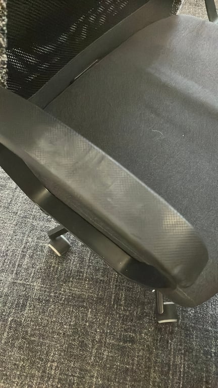 Fauteuil de bureau modèle Markus avec têtière