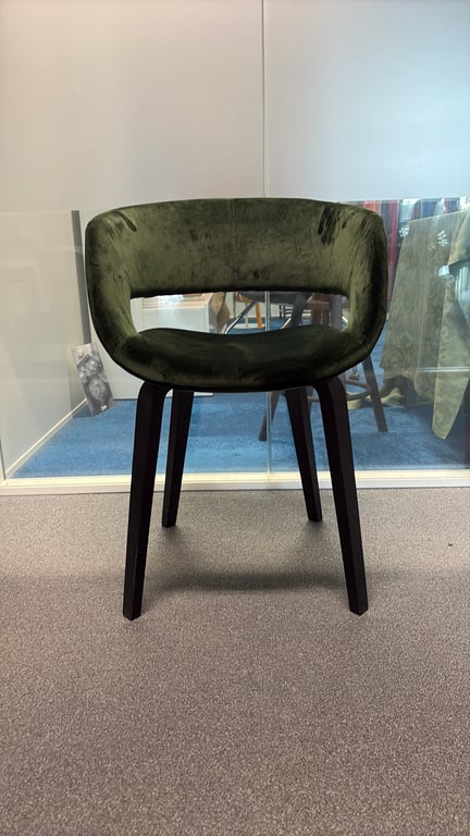 Chaise de réunion avec accoudoirs en tissu