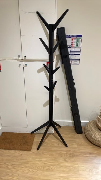 Porte-manteau en bois