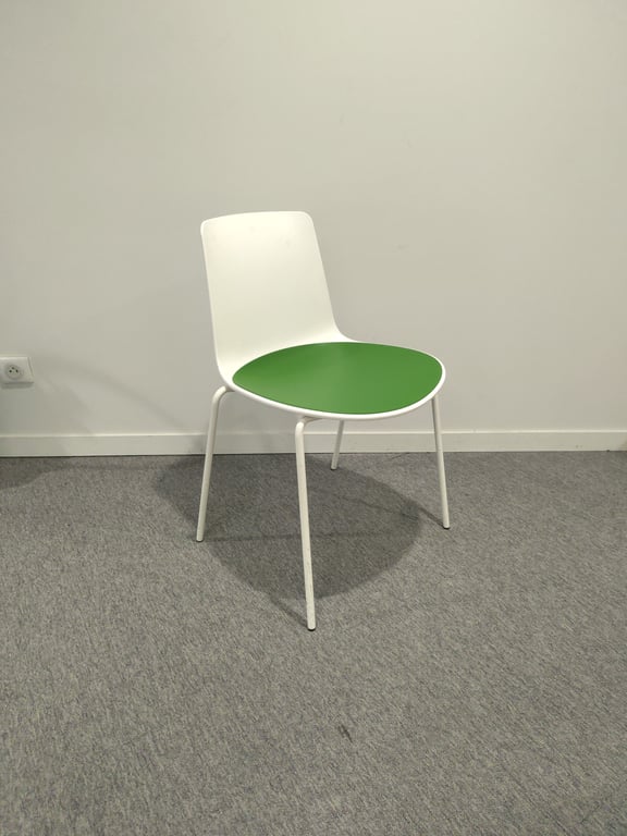 Chaise de réunion Lotus