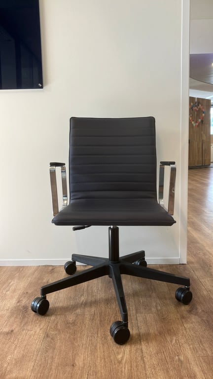 Fauteuil de bureau noir cuir
