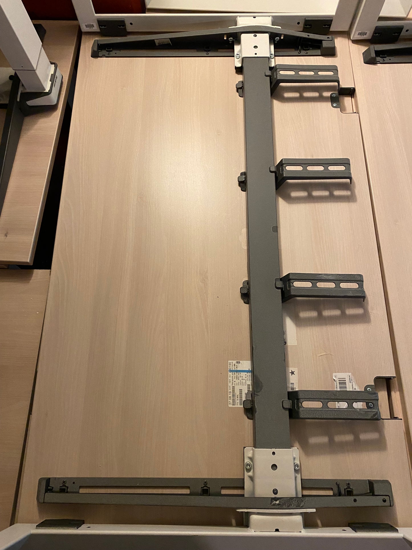 Bureau Droit 140x80x74 Steelcase Bois