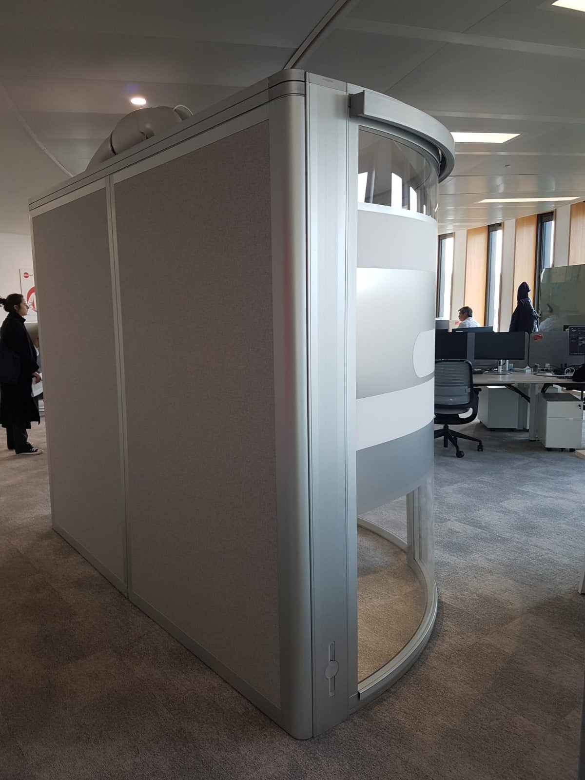 Cabine acoustique OrangeBox Airea-100
