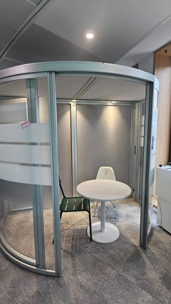 Cabine acoustique OrangeBox Airea-100
