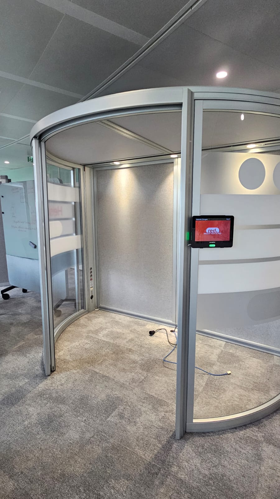 Cabine acoustique OrangeBox Airea-100