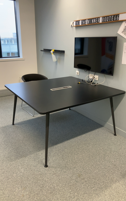 Bureau Multiposte L140xl140xh74 - Bachmann/Actiu