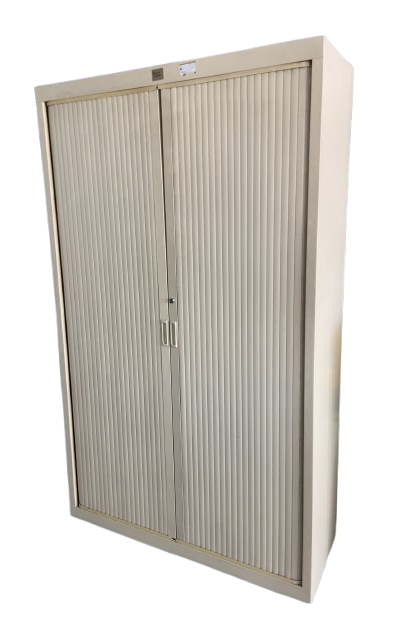 Armoire métallique avec portes coulissantes