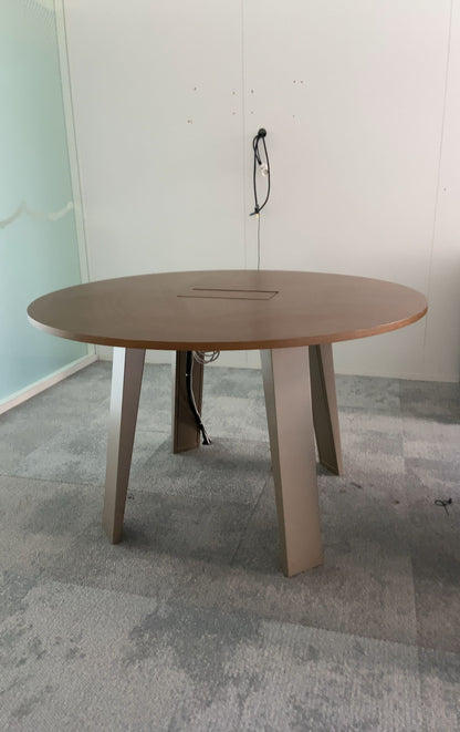 Table ronde en mélaminé D120xh72