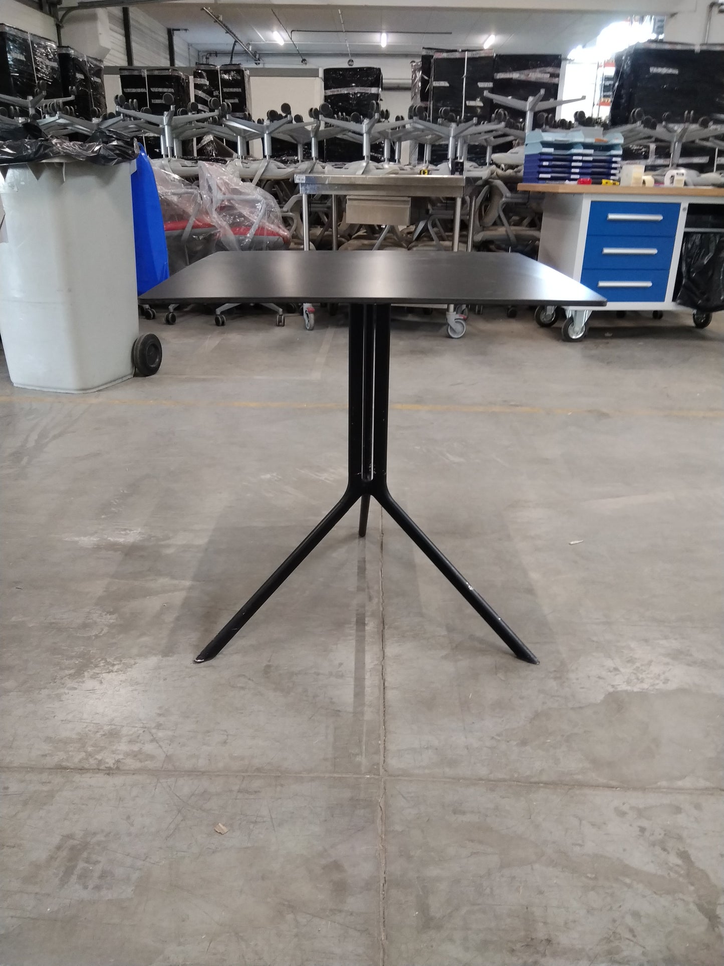 Table rabattable Kristalia Poule