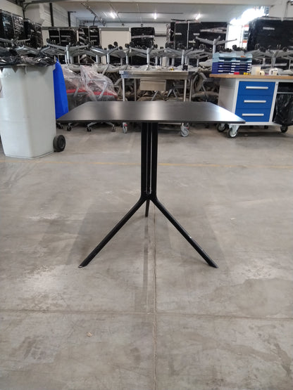 Table rabattable Kristalia Poule