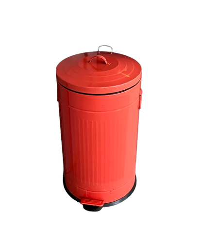 Poubelle en métal rouge