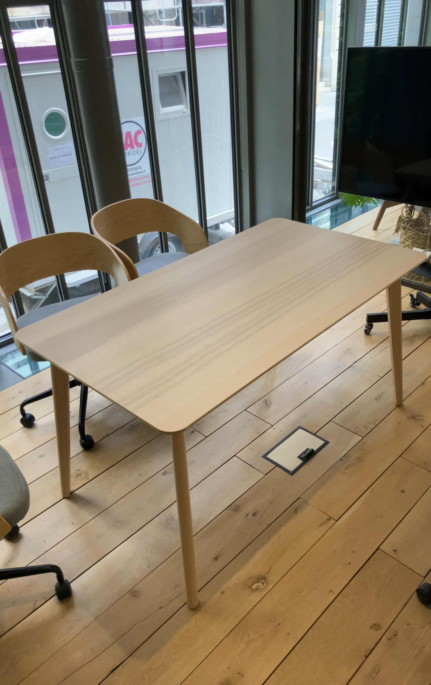 Table de réunion Ikea Lisabo L140xl80xh75