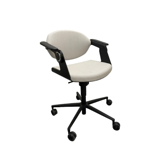 Chaise Konig + Neurath