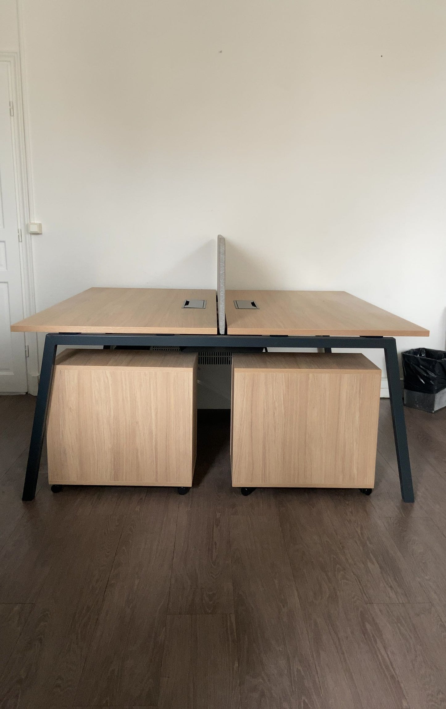 Bureau multiposte L140xl80xh75 - Bois et Métal - 2 postes
