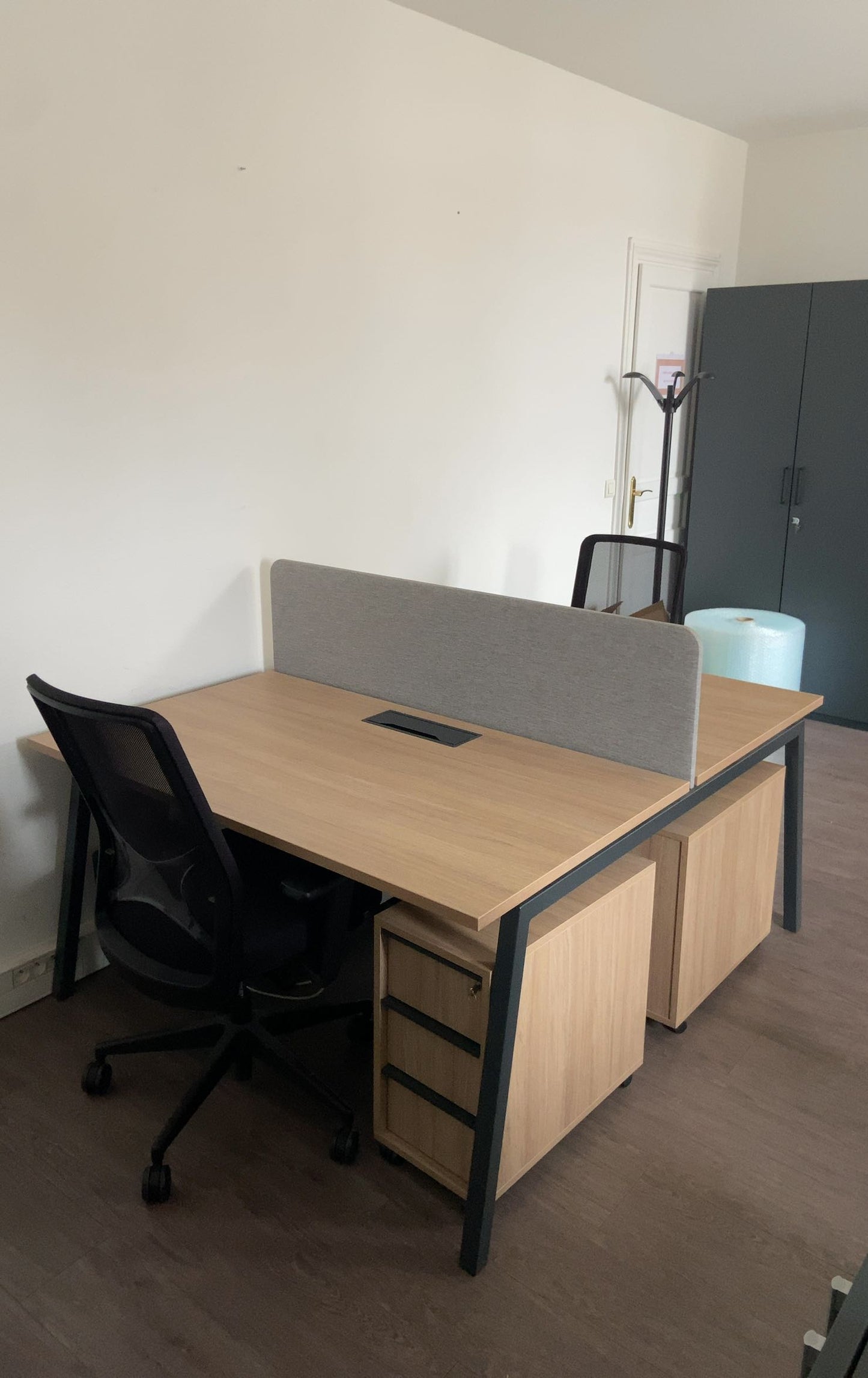 Bureau multiposte L140xl80xh75 - Bois et Métal - 2 postes