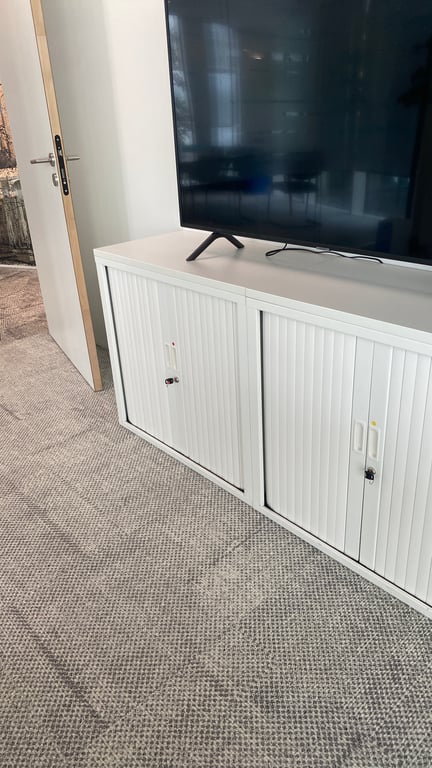 Armoire basse en métal 80x75x44 - 3-4