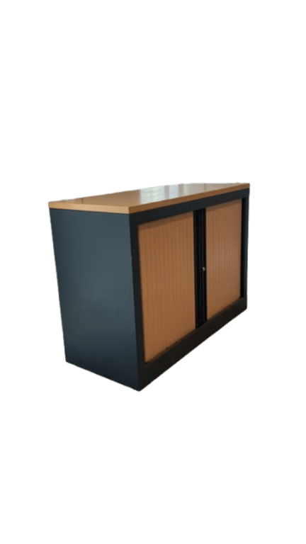 Armoire basse portes coulissantes bois clair