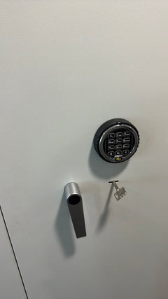 Armoire haute en métal avec fermeture à code - portes