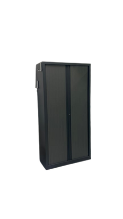 Armoire haute en métal noire - ambiance