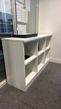 Bibliothèque en bois blanc - 3-4