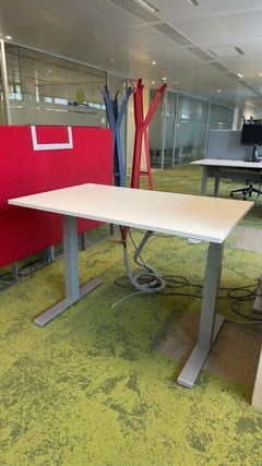 Bureau assis-debout électrique Kinnarps