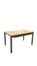 Bureau droit en bois mélaminé blanc