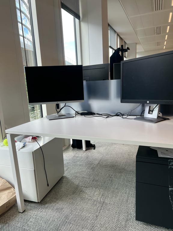 Bureau multiposte 2 personnes blanc
