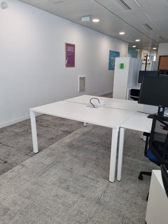Bureau multiposte 2 postes 140 x 160 blanc