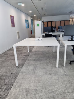 Bureau multiposte 2 postes 140 x 160 blanc
