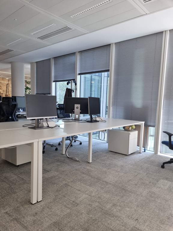 Bureau multiposte 4 personnes blanc - 3-4