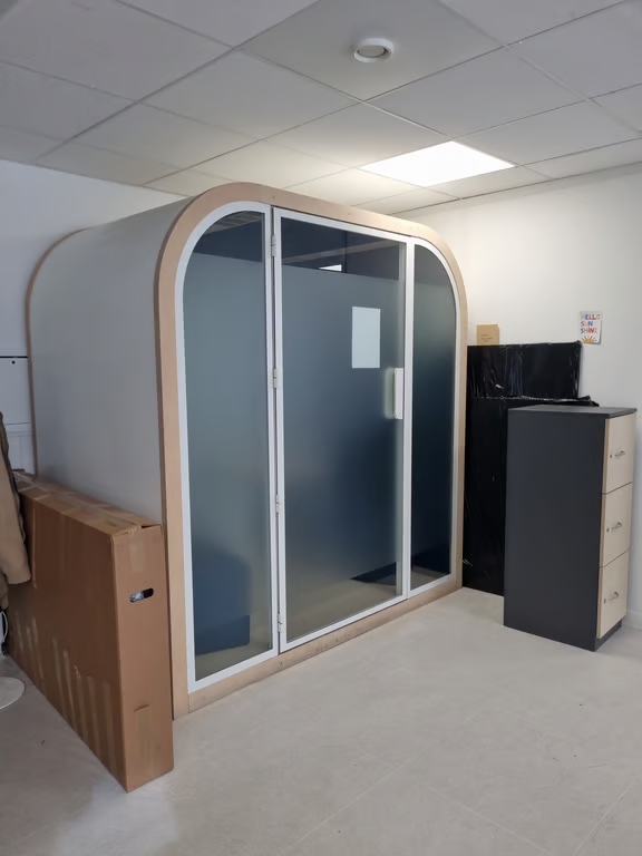 Cabine acoustique Arche Duo par Leet Design