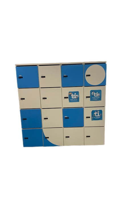 Casier de rangement à code - 16 cases bois blanc