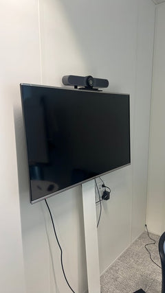 Écran de Visioconférence Panasonic Noir 109x63x6 cm - 3-4