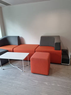 Pouf Steelcase tissu 43x43 cm Hot Cinnamon - ambiance