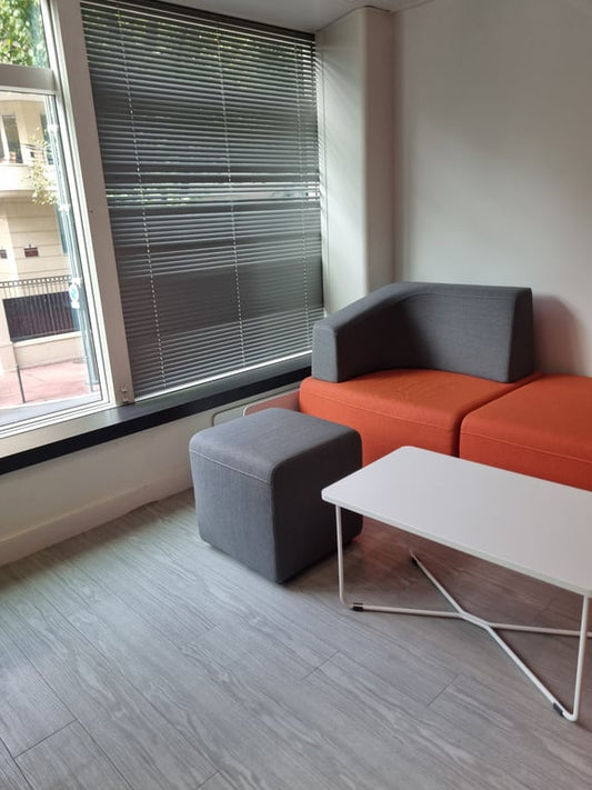 Pouf Steelcase tissu gris 43x43x43 cm