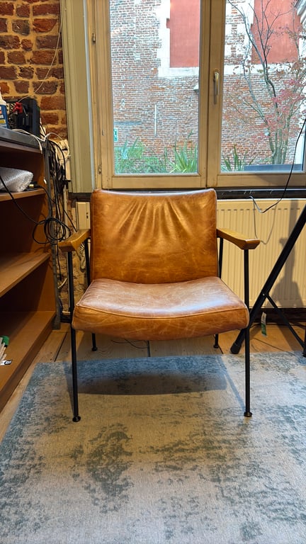 Fauteuil avec accoudoirs en bois - 3-4