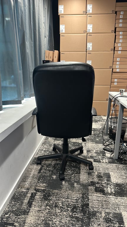 Fauteuil de bureau cuir noir - arriere