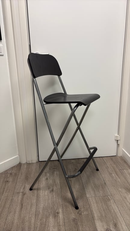 Chaise haute pliante IKEA noire - 3-4