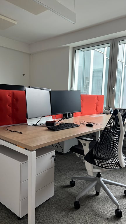 Bureau multiposte avec Top access et Goulotte